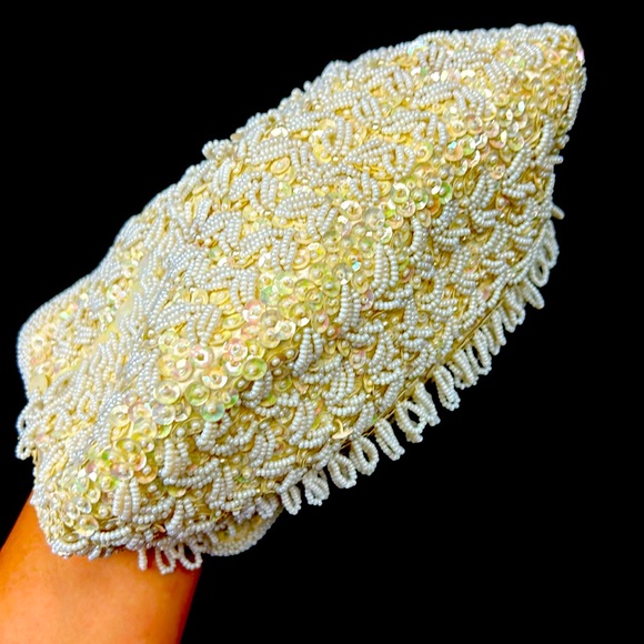 Vintage hinged ivory and iridescent beaded clutch purse SIMPSON’S Hong Kong - Picture 7 of 14